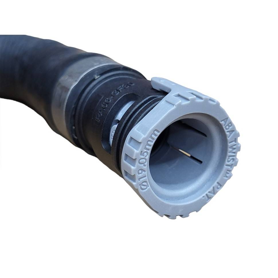 Шланг системы охлаждения VOLVO V40 II, V40CC \\ B4162T \\ VOLVO Original 31319143