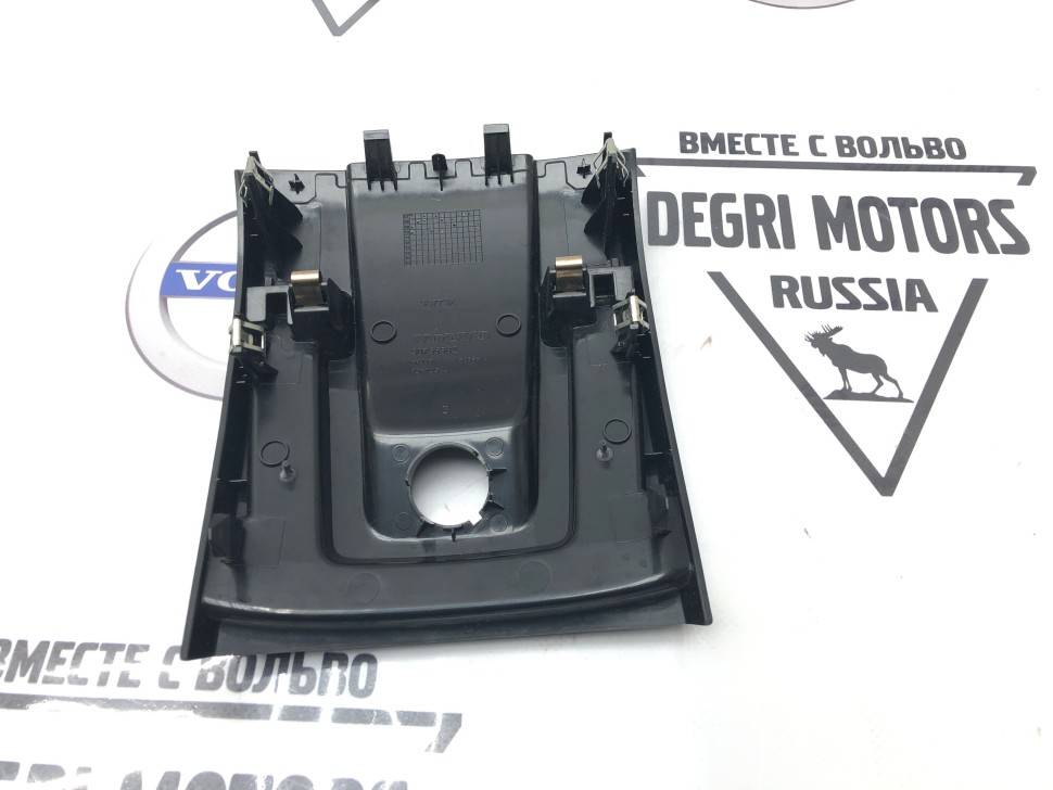 Панель, с держателем бутылок \\ VOLVO Original 39850612