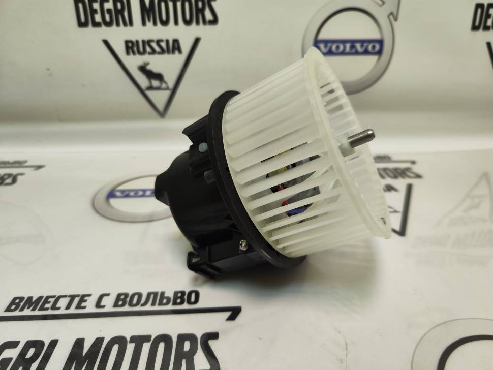 Мотор отопителя салона VOLVO S60 II, S80 II, XC60, XC70 II \\ с крыльчаткой \\ SWPARTS SW31291516