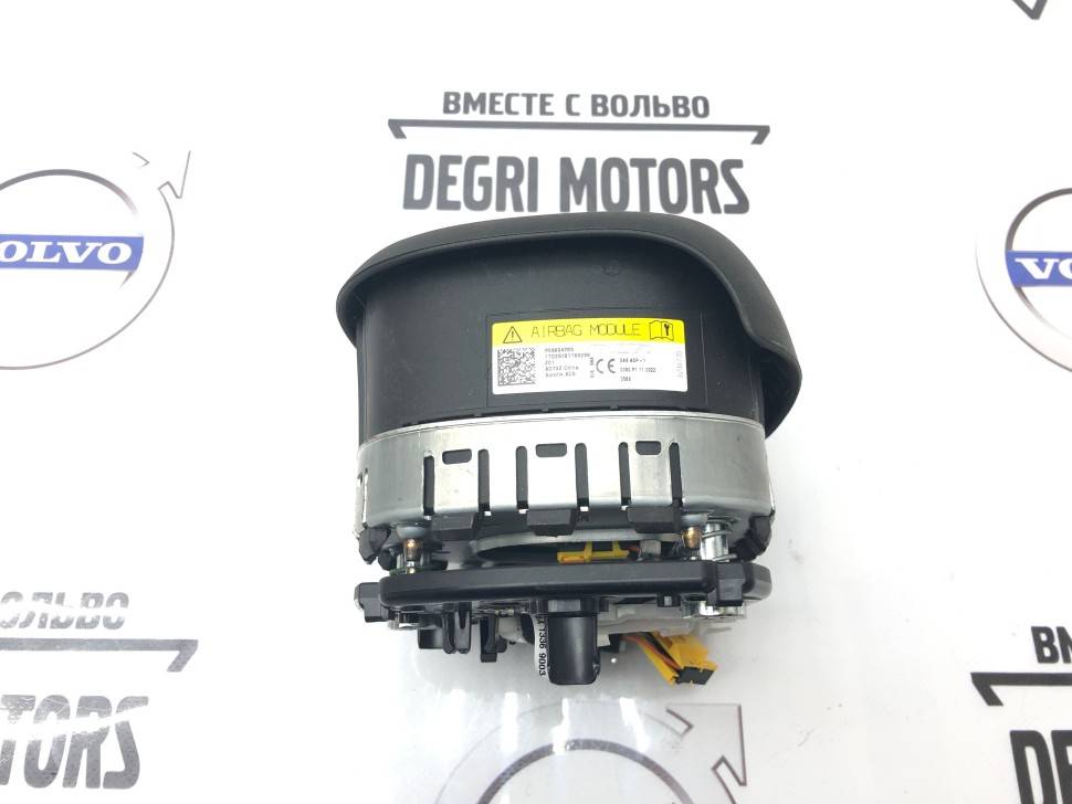Подушка безопасности в руль \\ VOLVO Original Volvo XC90 2014-; XC60 2017-; S90 2016-; V90 2016-; 39825814