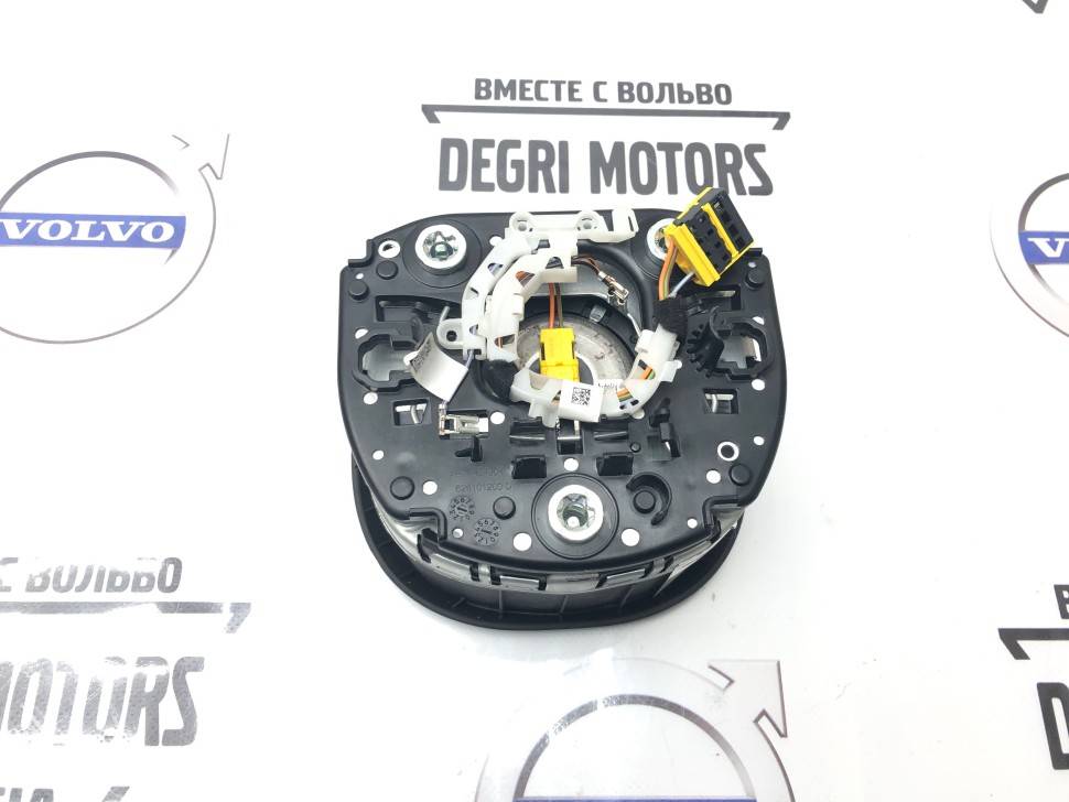 Подушка безопасности в руль \\ VOLVO Original Volvo XC90 2014-; XC60 2017-; S90 2016-; V90 2016-; 39825814