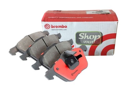 Тормозные колодки передние VOLVO S60 II, S80 II, V70 III, XC70 II, V60, 16,5" \\ 316 мм \\ BREMBO P24077