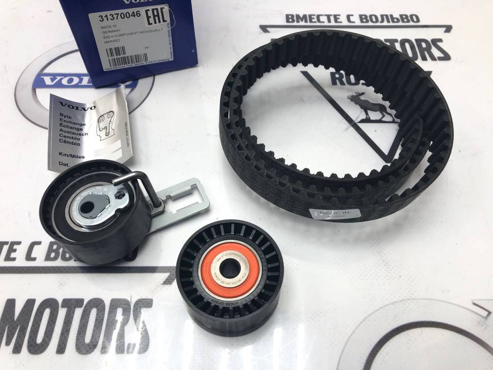 Комплект ремня ГРМ VOLVO S40 II 08-, V40 cross country, S60 II \\ D4162T \\ VOLVO Original 31370046