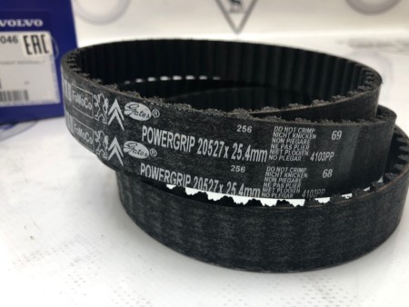 Комплект ремня ГРМ VOLVO S40 II 08-, V40 cross country, S60 II \\ D4162T \\ VOLVO Original 31370046