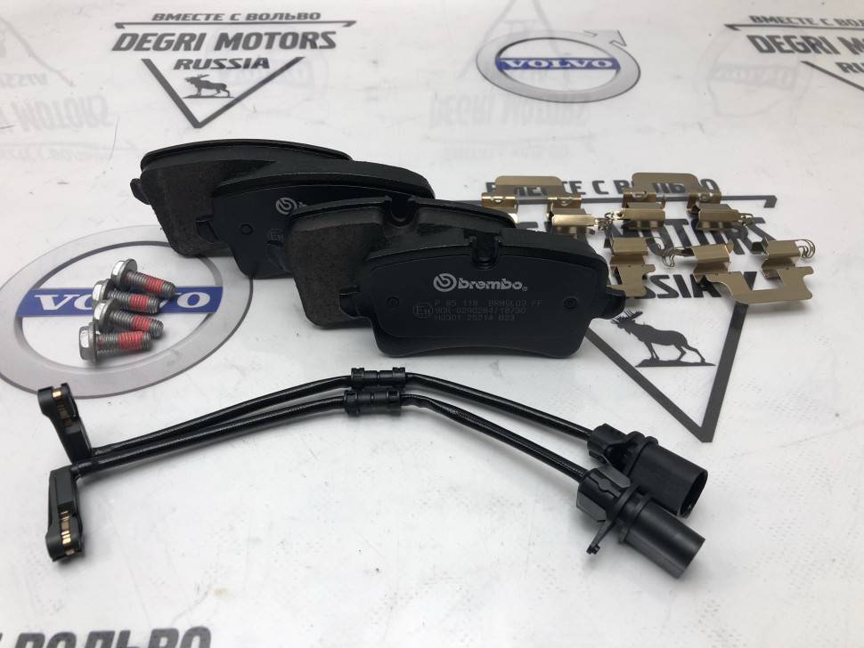 Колодки тормозные, комплект задний \\ BREMBO P85118