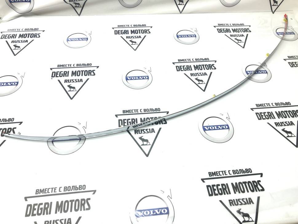 Молдинг спойлера заднего бампера VOLVO S80 II \\ VOLVO Original 31323812