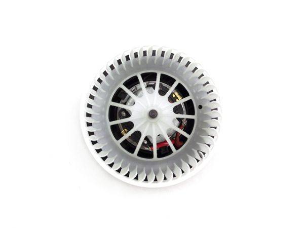 Мотор отопителя салона VOLVO S60 II, V60, S80 II, V70 III, XC60, XC70 II \\ с крыльчаткой \\ Nissens 87223