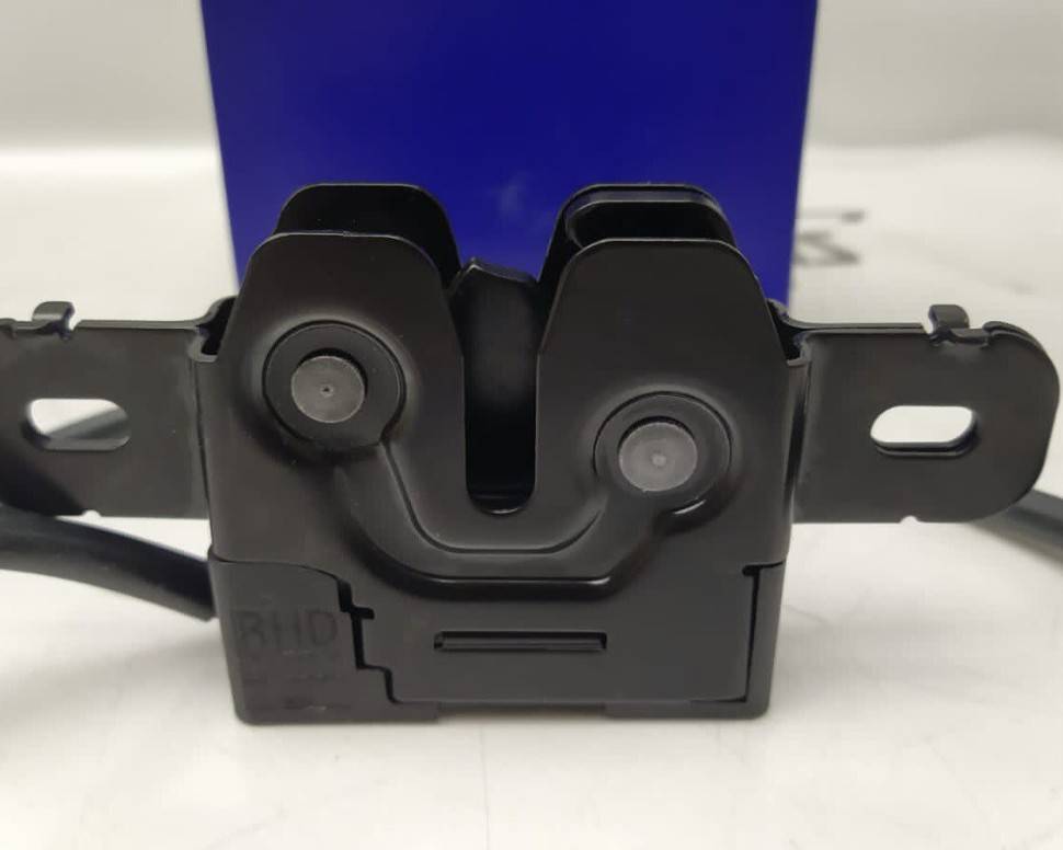 Замок капота правый VOLVO S80 II, XC70 II \\ VOLVO Original 31425845