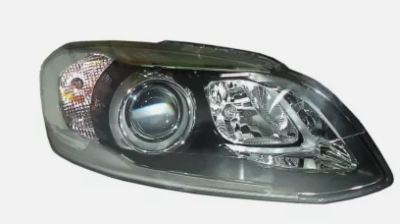 Фара правая Active Xenon (14-) \\ VALEO 450586