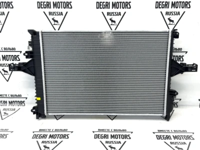 Радиатор охлаждения VOLVO S60, S80, V70 II, XC70 \\ SWPARTS SW31319056