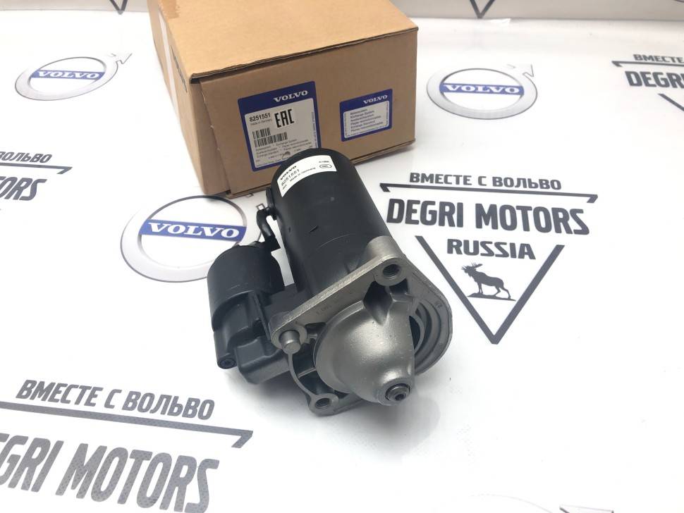 Стартер 1,4kW Вольво S60, S80, V70 II, XC70, XC90 \\ 5 цилиндров бензин \\ VOLVO Original 8251551