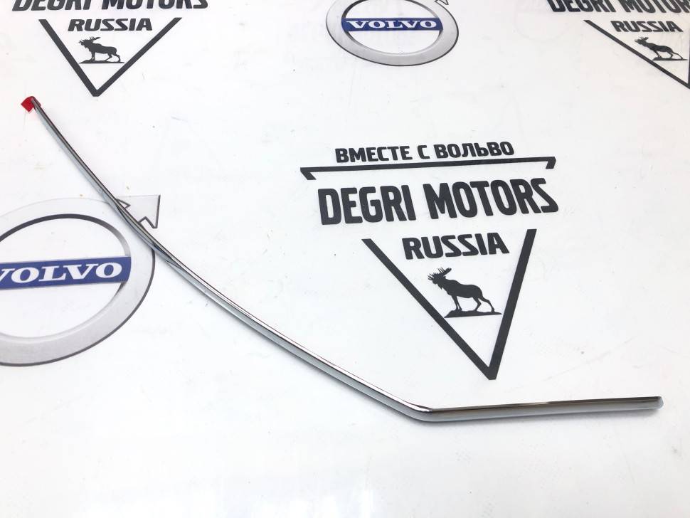 Молдинг фонаря заднего правого Volvo S80 II \\ Executive \\ VOLVO Original 31283496