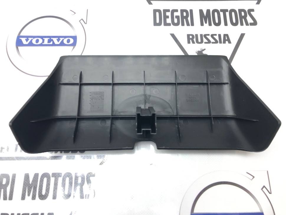Крышка фаркопа \\ VOLVO Original 31265921