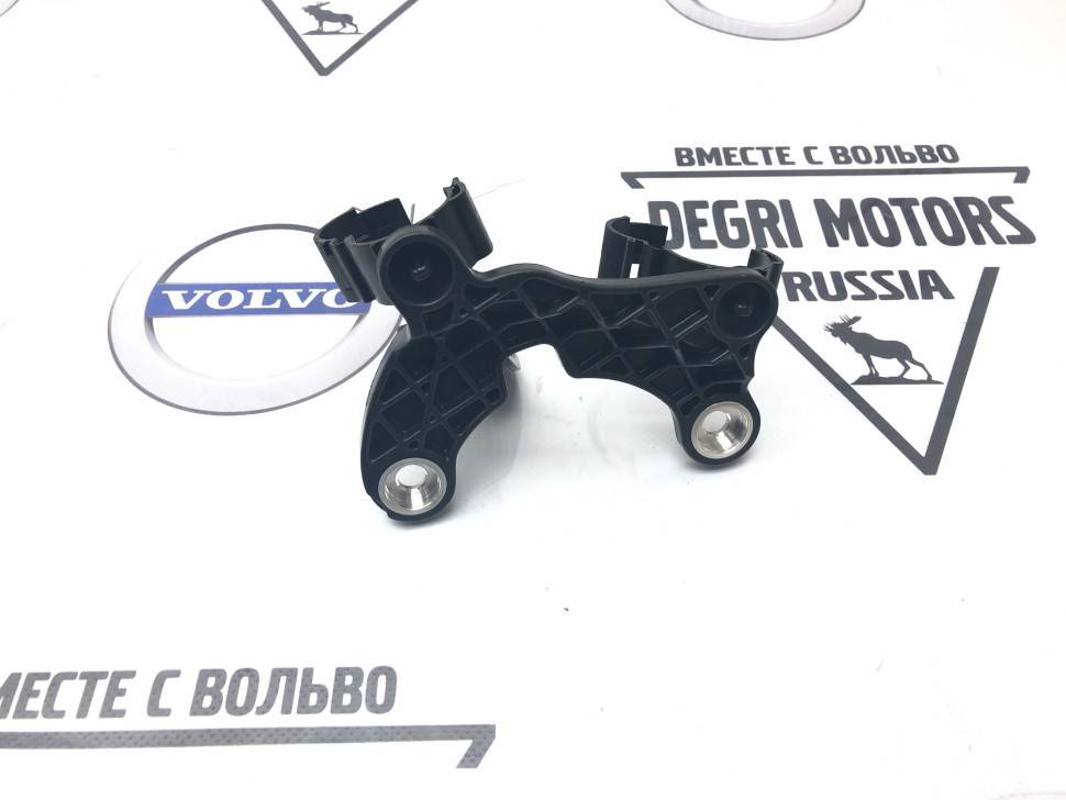 Кронштейн жгута проводов стартерa VOLVO XC90 \\ VOLVO Original 30667043