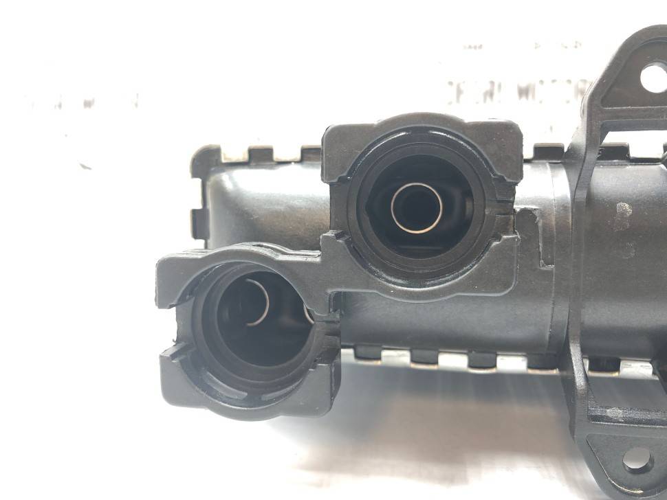 Радиатор отопителя салона VOLVO S60, S80, XC70, XC90 \\ AVA VOA6110