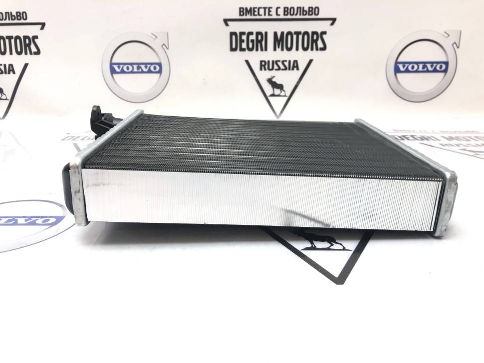Радиатор отопителя салона VOLVO S60, S80, XC70, XC90 \\ AVA VOA6110