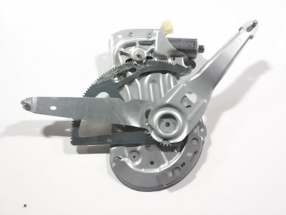 Стеклоподъемник передней правой двери Вольво XC90 \\ VOLVO Original 30784577