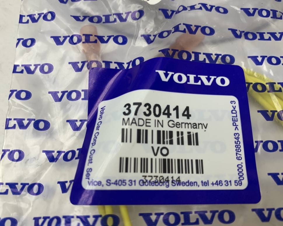 Термостат топливного подогревателя Вольво S60, S80, V70 II, XC70, XC90 \\ VOLVO Original 3730414