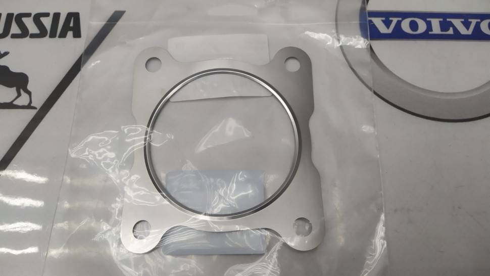 Прокладка приемной трубы \\ VOLVO S60, S80, V70 II \\ VOLVO Original 8627203
