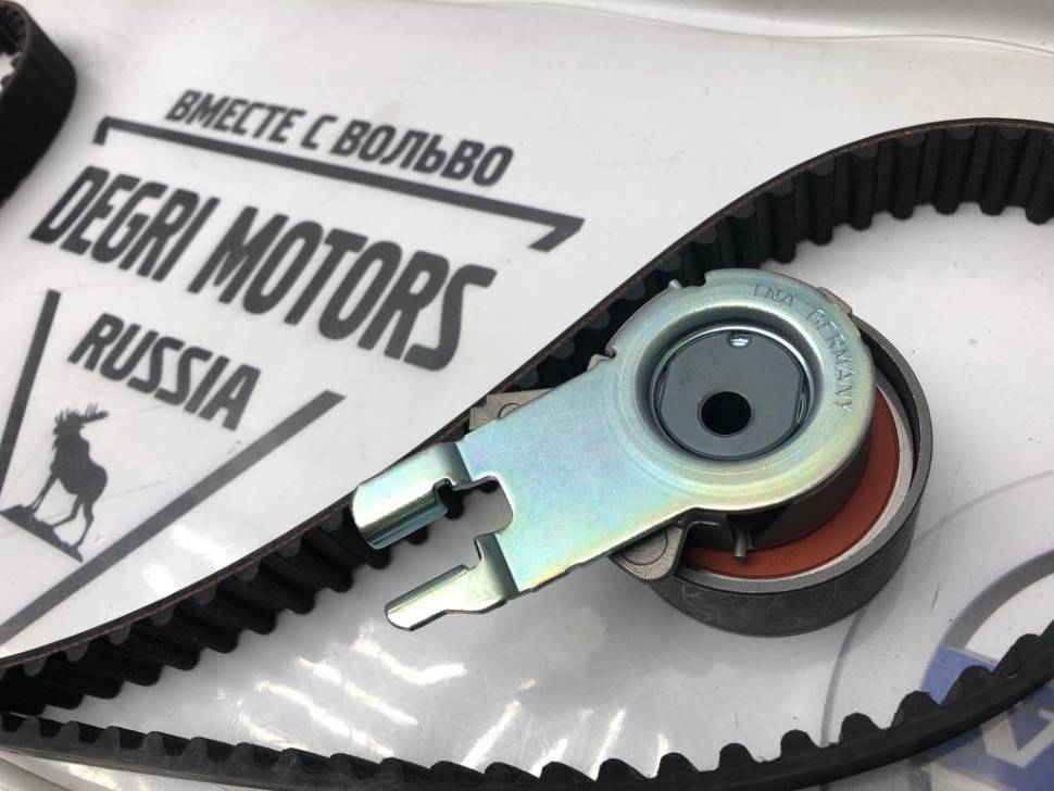Ремонтный комплект ГРМ 5 цилиндров VOLVO S60, S80, V70 II, XC70, XC90 \\ c 2005 года \\ INA 530 0467 10