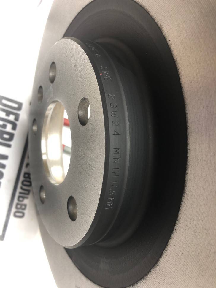 Диск тормозной задний Вольво XC90 II \\ 17&quot; дюймов 320 мм \\ VOLVO Original 31471816