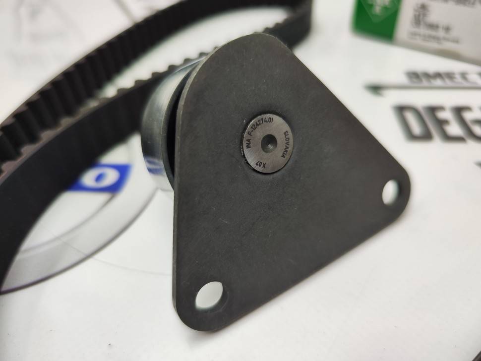 Ремонтный комплект ГРМ 5 цилиндров VOLVO S60, S80, V70 II, XC70, XC90 \\ до 2005 года \\ INA 530 0063 10