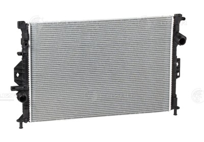Радиатор охлаждения двигателя VOLVO S60 II, S80 II, XC60, XC70 II \\ LUZAR LRC1041