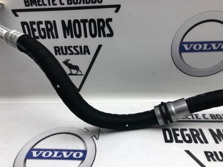 Трубка кондиционера (шланг) низкого давления Volvo S60 III, S90 II, V90 II, V60 II, V60 CC (19-), V90 CC, XC60 II, XC90 II \\ VOLVO 32226736