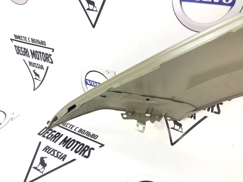 Переднее правое крыло Volvo S90 II \\ 2017- 2022 \\ SWParts (Тайвань, Китай) SW32277123