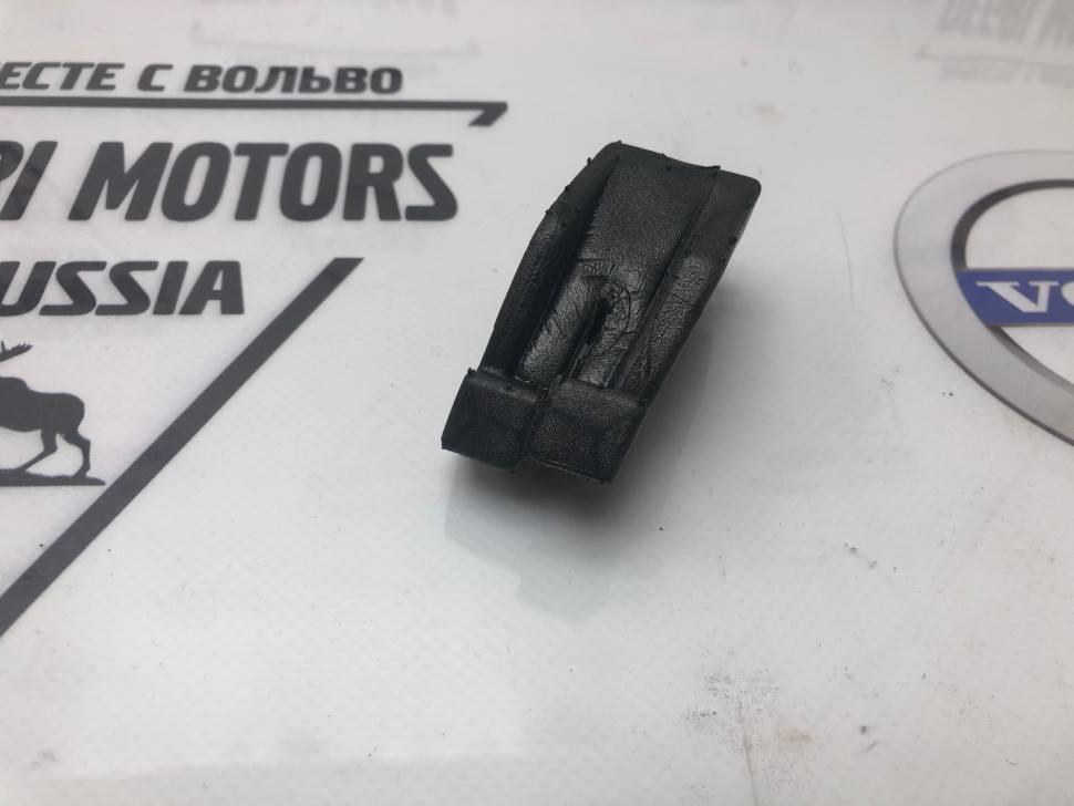 Заглушка слива прав \\ VOLVO Original 30799295