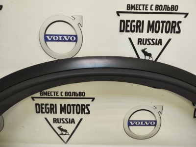 Расширитель колесной арки задней правой \\ VOLVO Original 39882662