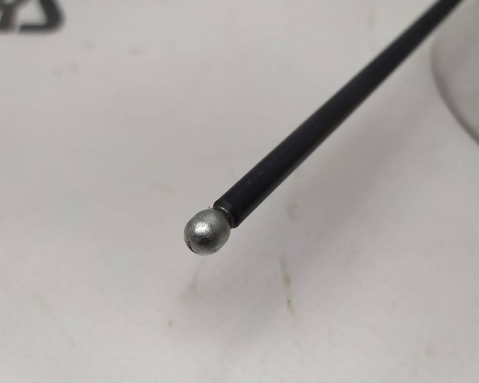 Трос капота \\ VOLVO S80 II, XC70 II, V70 III \\ VOLVO (Original) 30671768