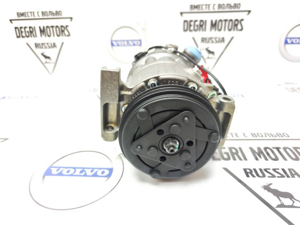 Компрессор кондиционера Volvo S60 II, S80 II, XC60, XC70 II \\ VOLVO Original 36050841