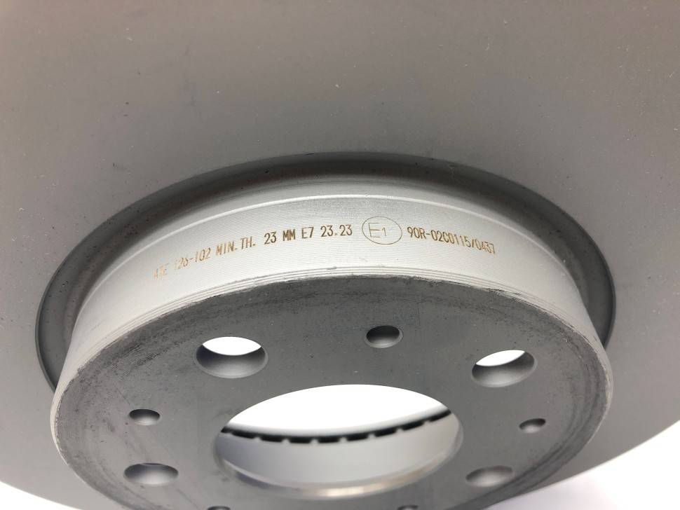 Тормозной диск Volvo 850, 900, C70, S70, V70, S90, V90, V70XC \\ ATE 24.0126-0102.1