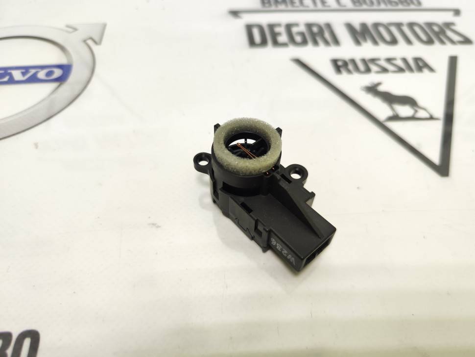 Датчик температуры в салоне S80, V70 (08-), XC60, XC70 (08-) \\ VOLVO Original