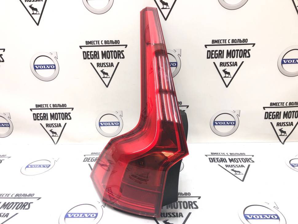 Фонарь задний левый Volvo V90 II, V90 CC \\ VOLVO Original 32293876