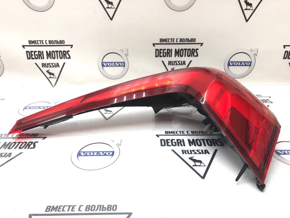 Фонарь задний левый Volvo V90 II, V90 CC \\ VOLVO Original 32293876