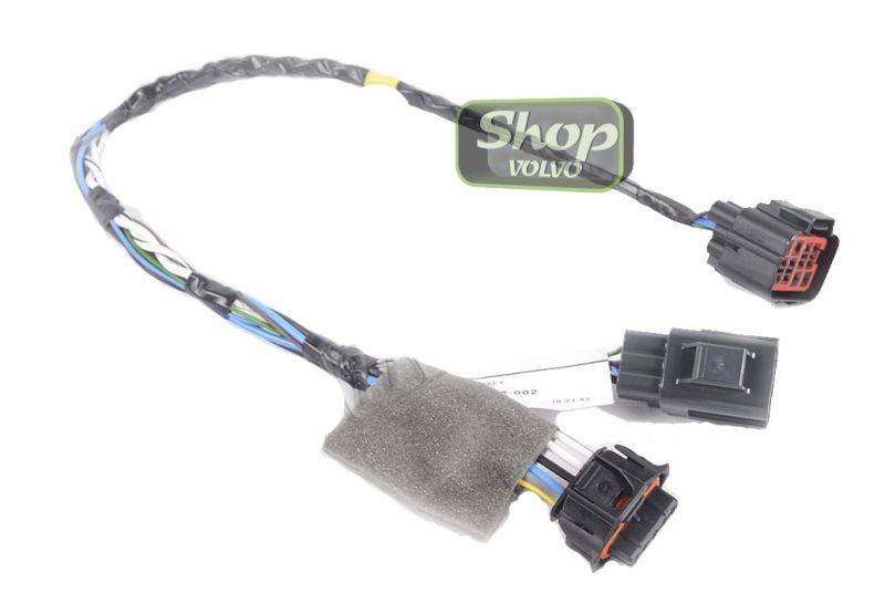 30724838 Адаптер топливного насоса VOLVO.jpg