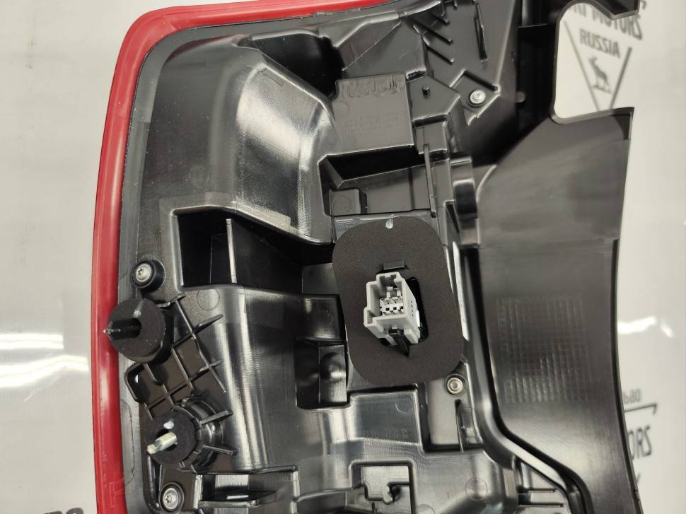 Фонарь задний правый LED Volvo XC90 II \\ SW Parts SW31655916