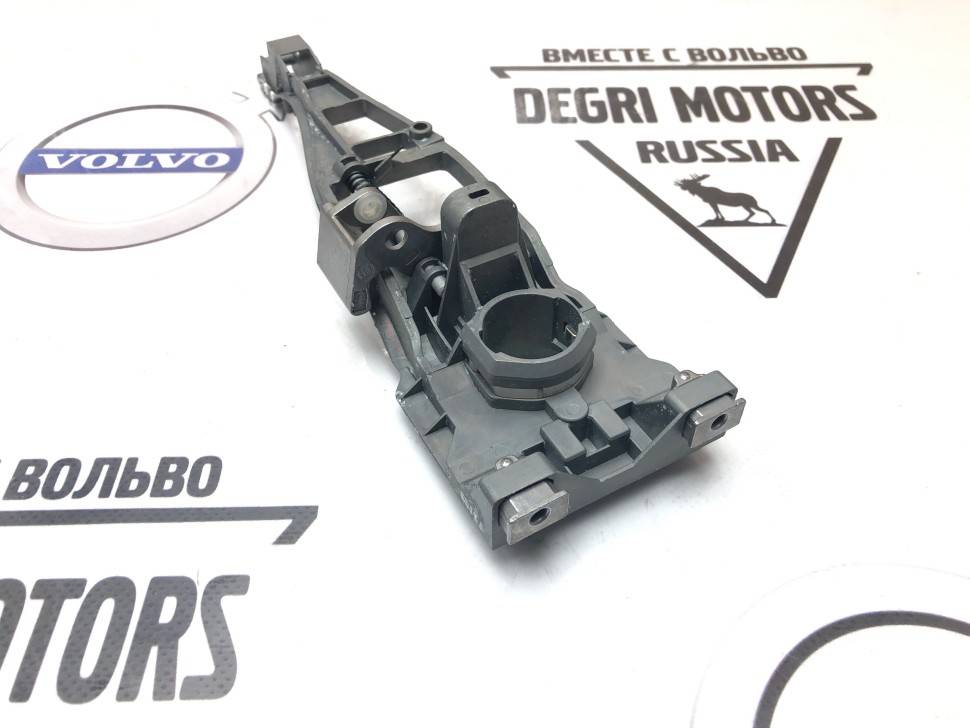 Кронштейн ручки двери передней левой \\ VOLVO Original 31253175