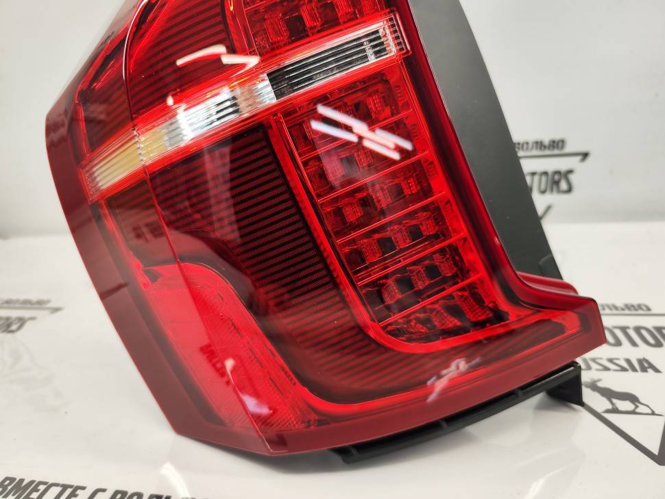 Фонарь задний левый LED Volvo XC90 II \\ SW Parts SW32228826