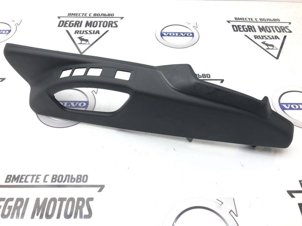 Боковая крышка переднего левого сиденья серая Вольво Volvo S60 II, V60, S60CC, V60CC, S80 II, V70 III, XC70 II, XC60 \\ под электроуправление \\ VOLVO Original 39810505