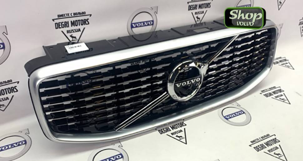 Решетка радиатора декоративная Вольво XC60 II \\ 2018- \\ VOLVO Original 31457464