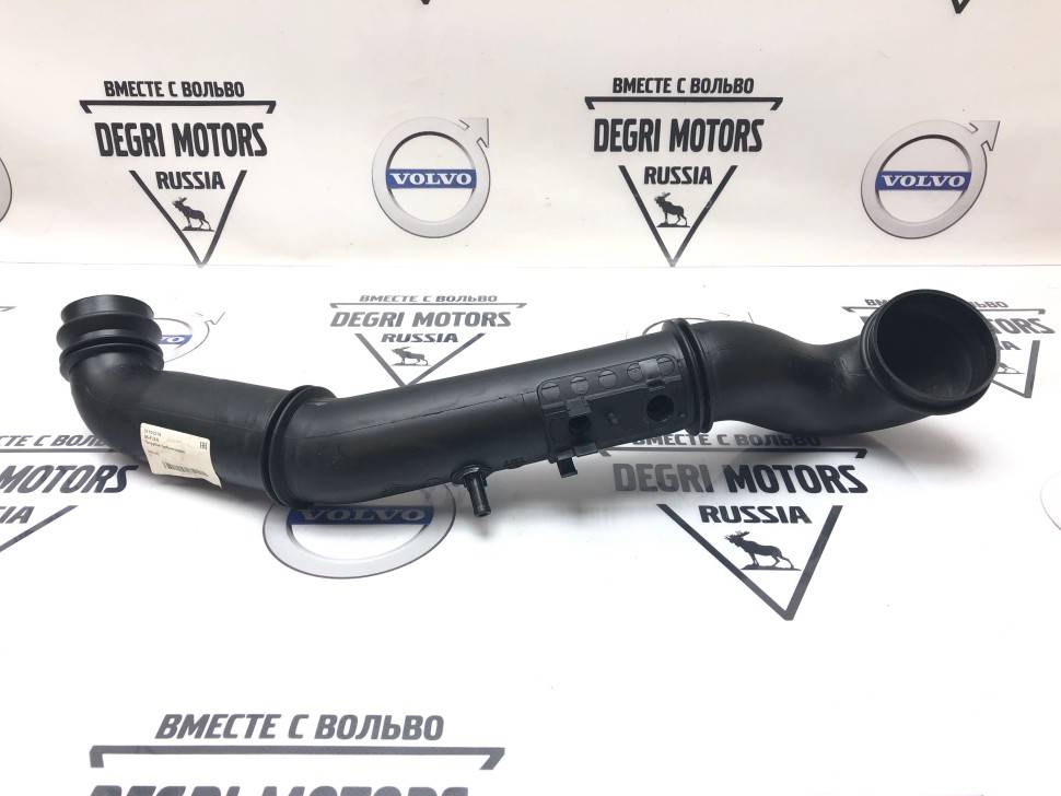 Патрубок турбонаддува Volvo S60, V70 II, XC70 \\ VOLVO Original 31101214