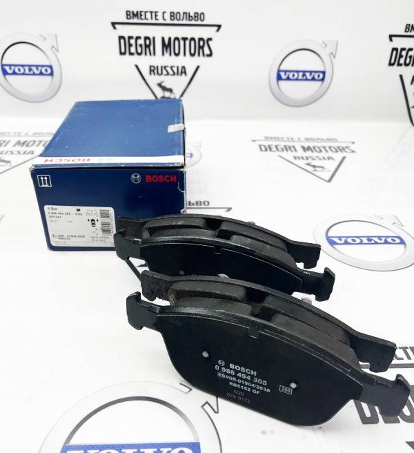 Тормозные колодки передние VOLVO XC60 17&#039;&#039; \\ 0 986 494 305 \\ Bosch (Германия)