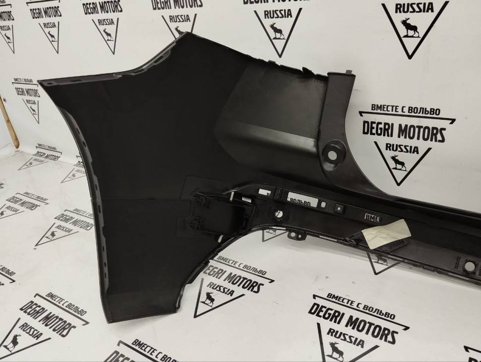 Бампер задний Volvo XC60 II \\ VOLVO Original 40002284