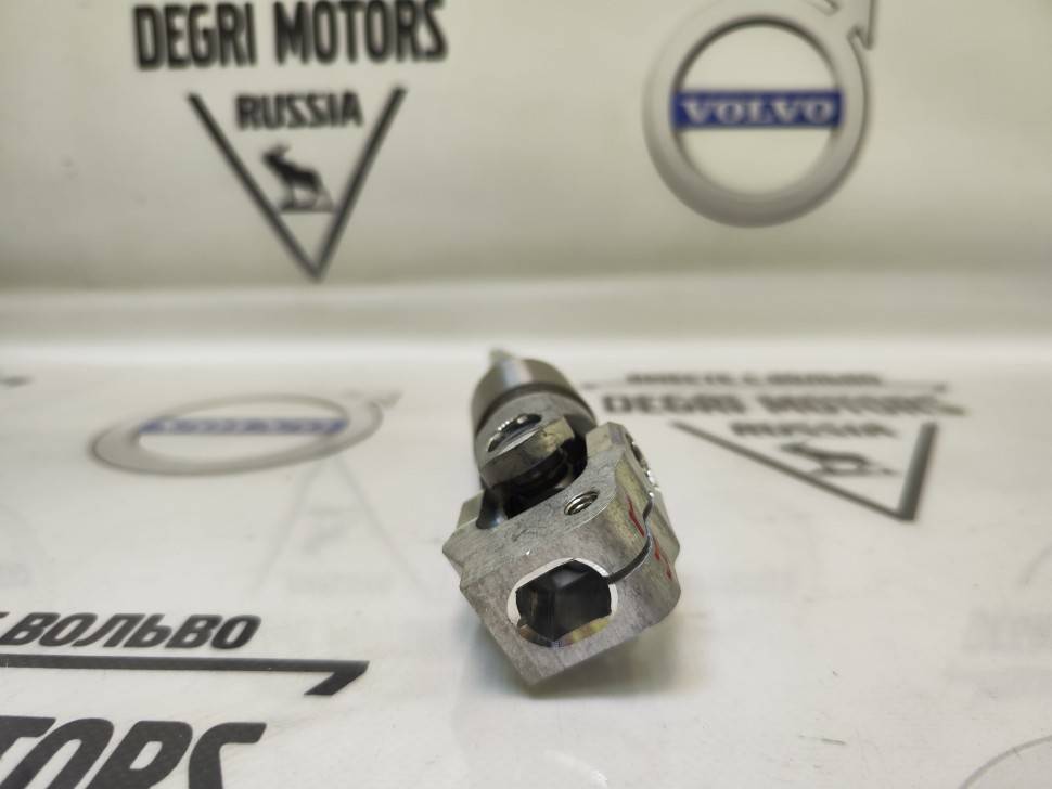 Рулевой карданчик VOLVO S60, V70, XC70, S80 \\ VOLVO (Original) 3409939