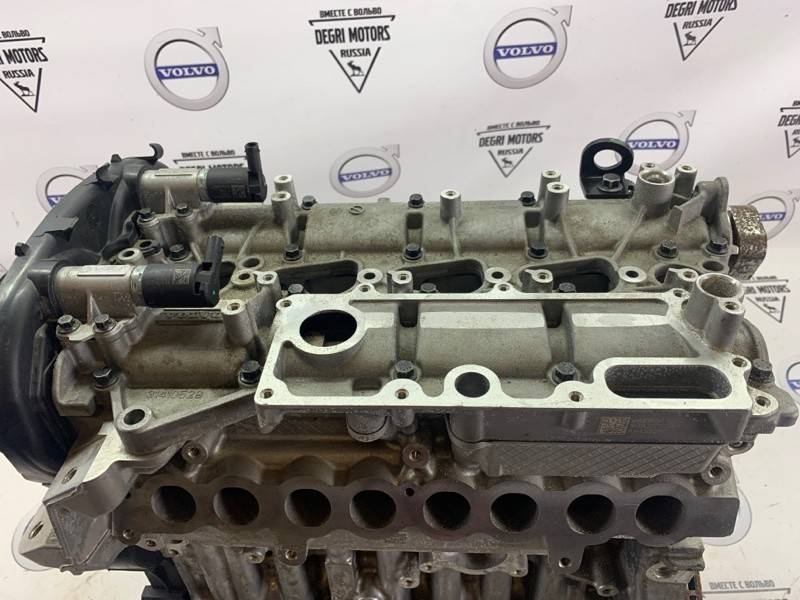 Двигатель B4204T11 ДВС S60 II, S80 II, XC60, XC70 II \\ в сборе, без навесного \\ Volvo Original 36011412