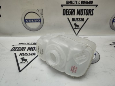 Расширительный бачок \\ VOLVO S60, S80, V70II, XC70, XC90 \\ 1 отвод \\ Scan Tech SW30741154
