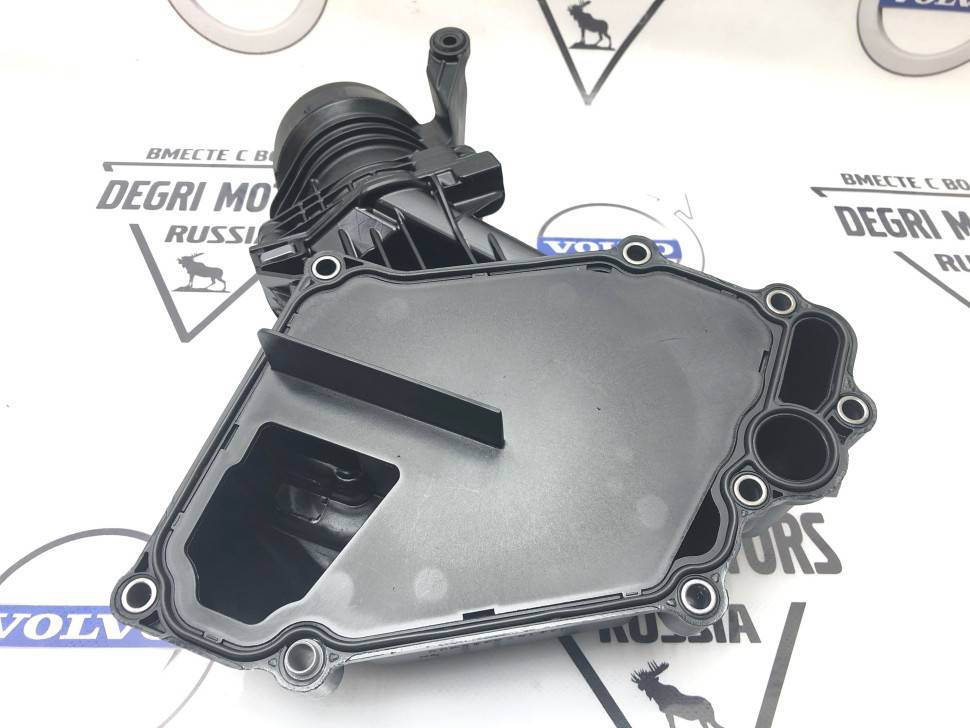Корпус масляного фильтра в сборе для Вольво S40 II, S60 II, S80 II, XC70 II, XC60 \\ DSL \\ VOLVO Original 30757730